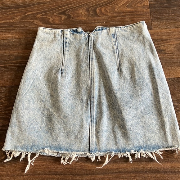 GRLFRND TWIGGY SKIRT - Picture 4 of 7